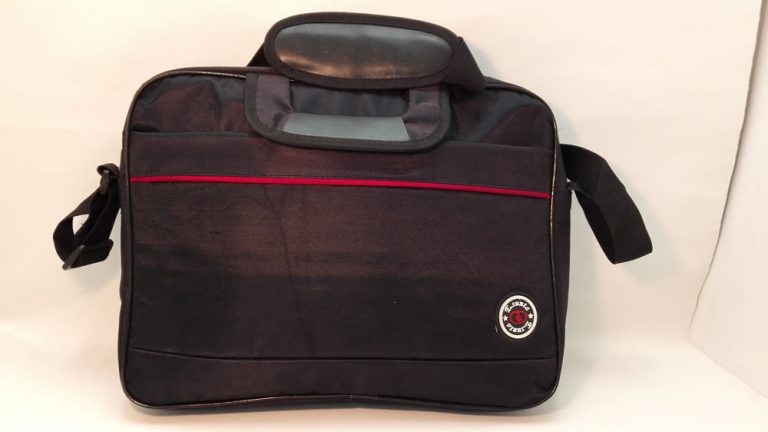 Computer bag- ESUNTA 6999. R120 black